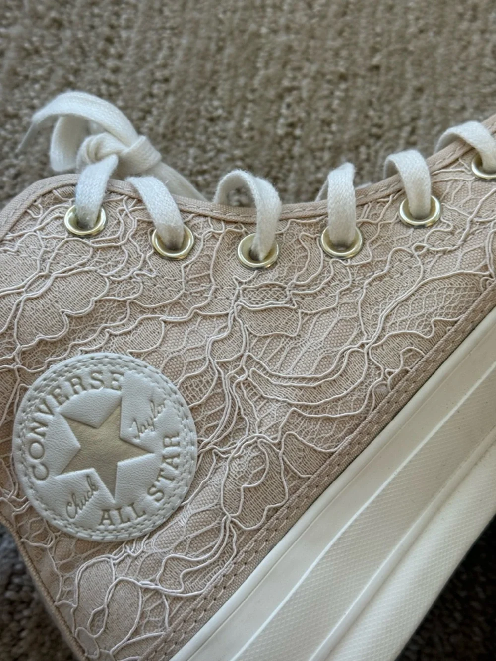 Converse Lace High-Top Platform Chuck Taylor Sneakers - Picture 2 of 8